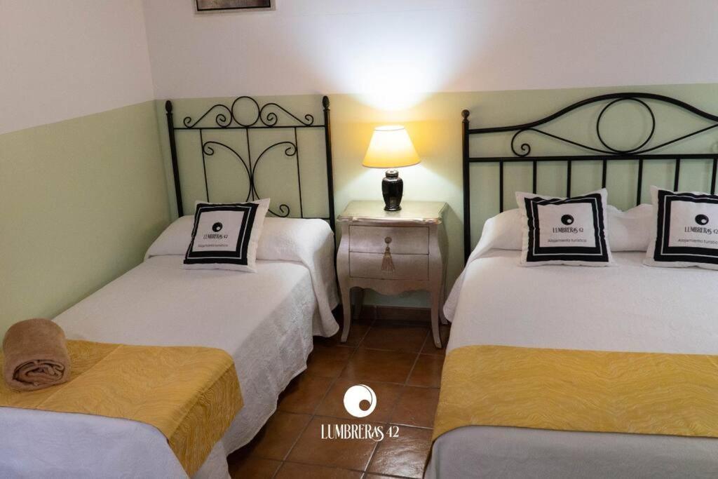Lumbreras 42 Apartamento, Desayuno De Cortesia, Cerca De Isla Magica セビリア エクステリア 写真